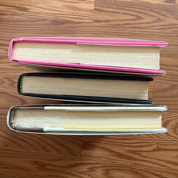 Tori Spelling Hardback Books - sTori Telling, Mommywood and Uncharted Territori - Picture 7 of 7